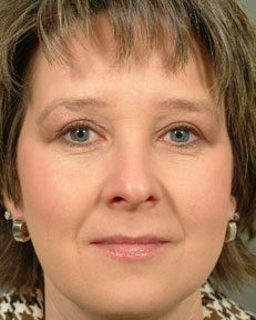 headshot of a woman
